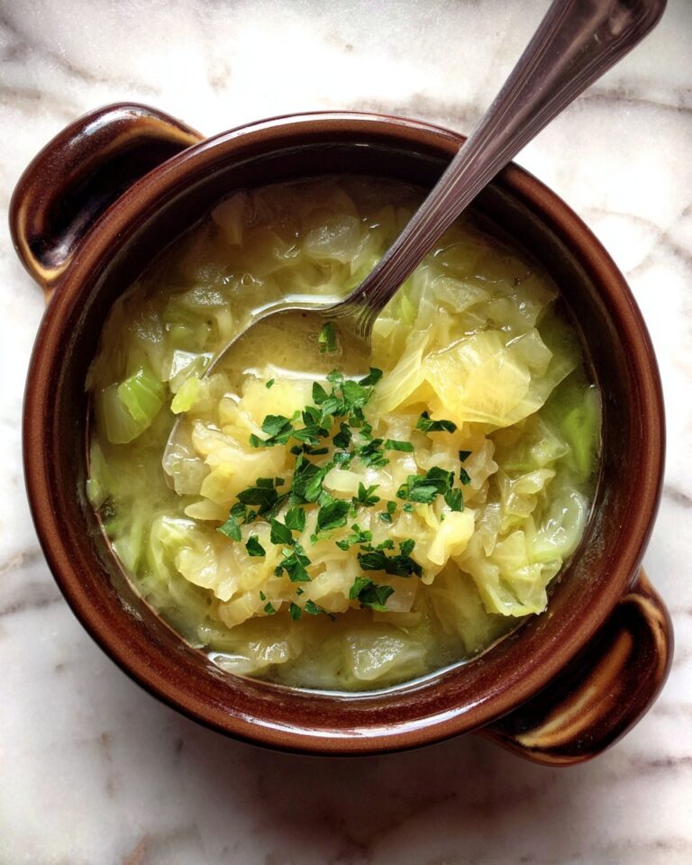 Hearty Cabbage Soup with Ground Beef and Tomatoes Recipe