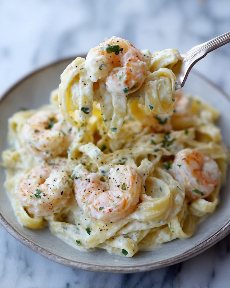 Creamy Alfredo Pasta with Salmon & Shrimp Recipe