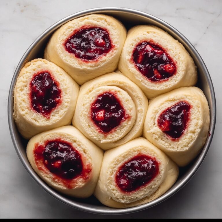 Strawberry Cinnamon Rolls Recipe